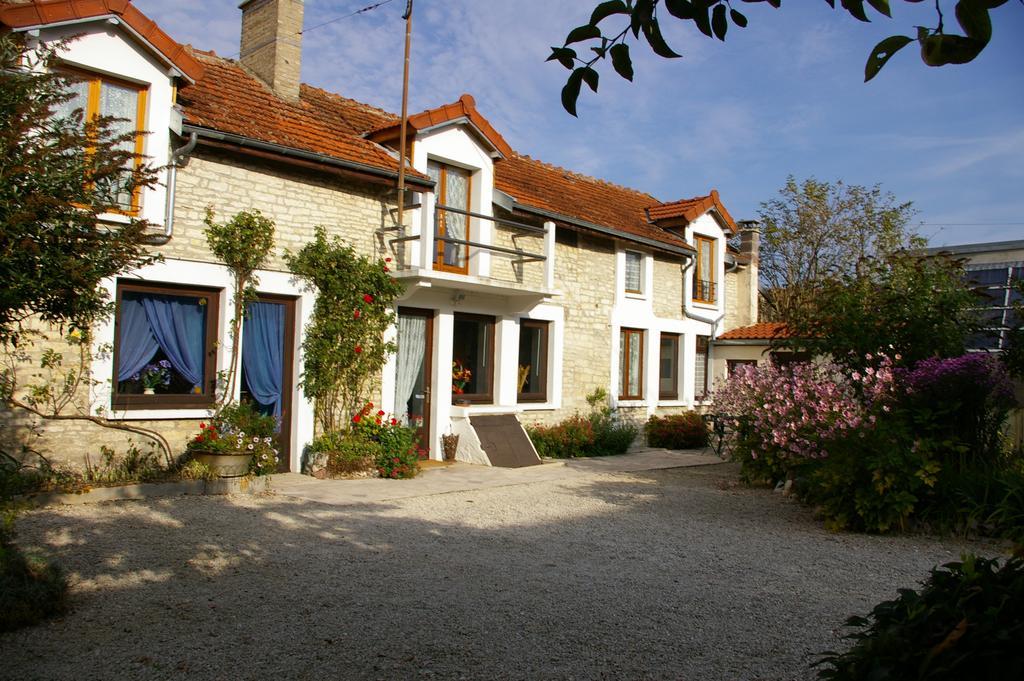 Hotel Gite Chez Jo Longchamp-sur-Aujon Exteriér fotografie